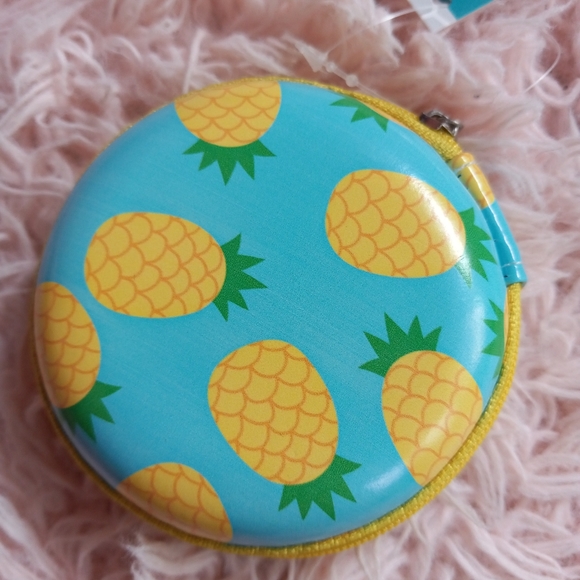 ❣️HOST PICK! Pineapple 🍍 kawaii ultimate phone accessory kit! 5 piece kit cute - Picture 4 of 9